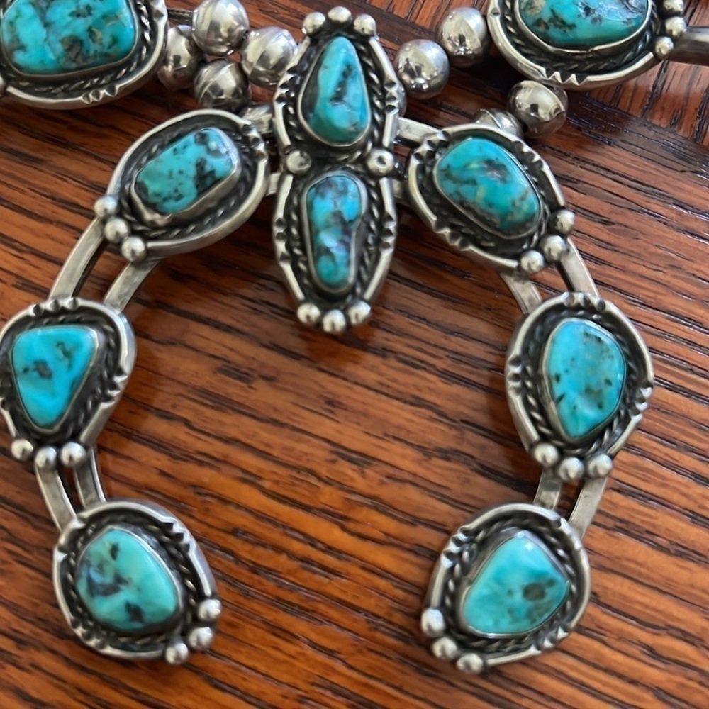 Vintage squash blossom Turquoise pendant necklace silver beaded. Navajo sterling - Picture 2 of 6